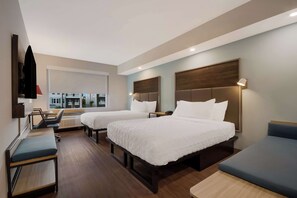 Bügeleisen/Bügelbrett, kostenloses WLAN