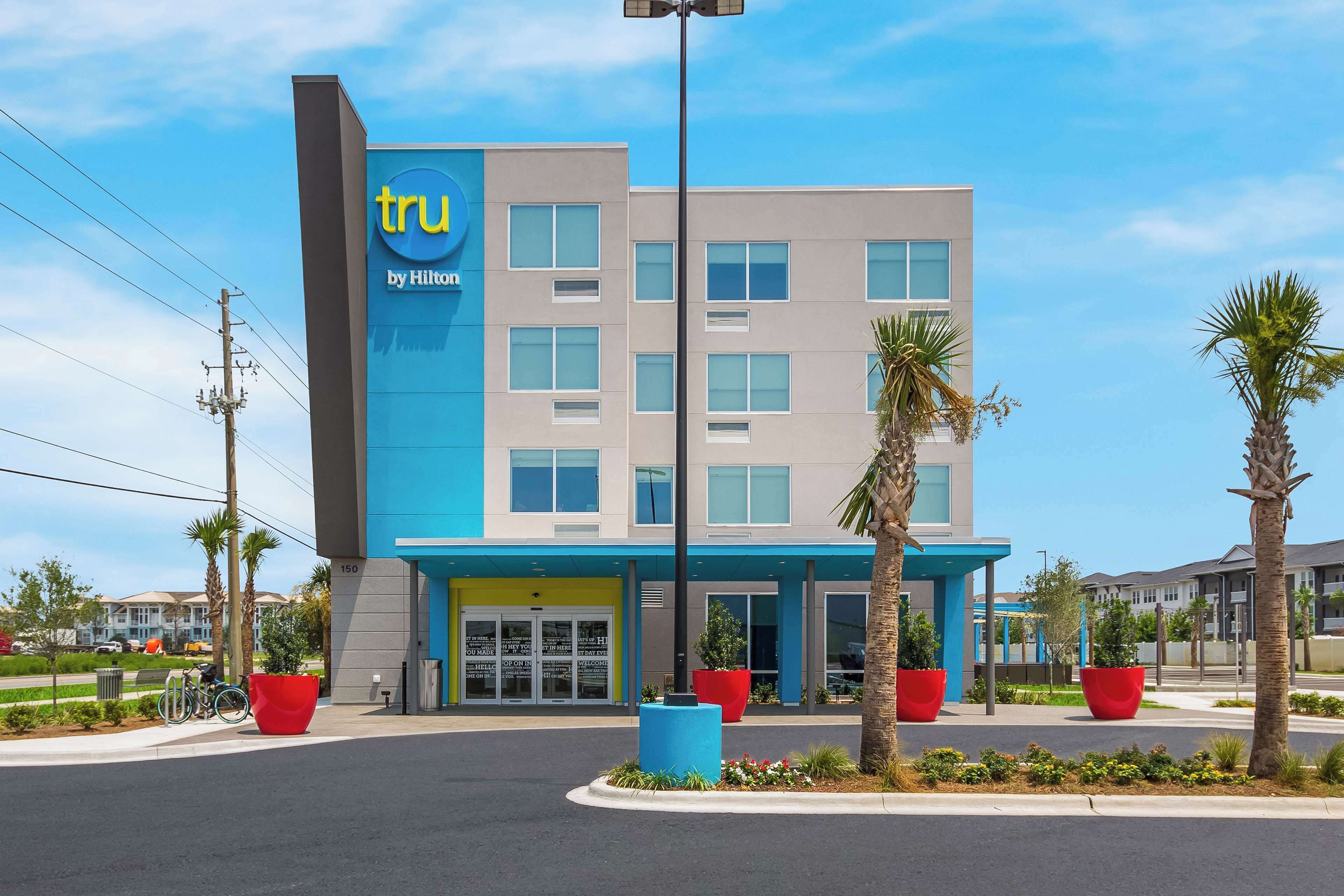 Photo - Tru By Hilton Destin