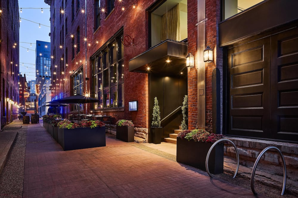 The Bankers Alley Hotel Nashville, Tapestry Collection By Hilton