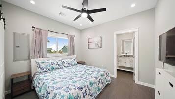 2 bedrooms, free WiFi, bed sheets