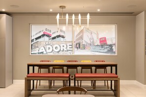 Breakfast area - Hampton By Hilton London Old Street (London)