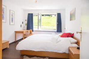2 chambres, Wi-Fi gratuit, draps fournis