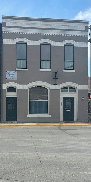Exterior - The Loft on Main (Buffalo)