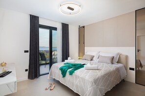 4 Schlafzimmer, Bügeleisen/Bügelbrett, kostenloses WLAN, Bettwäsche