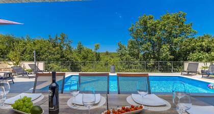 Villa MERAVIGLIA mit privatem Pool