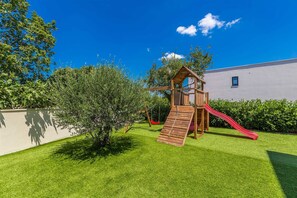 Children's area - Villa MERAVIGLIA with private pool (Kosić)