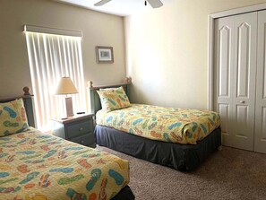 5 bedrooms, iron/ironing board, free WiFi, bed sheets