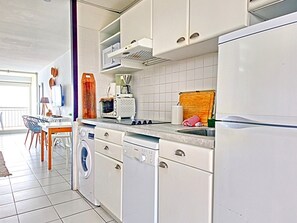 Fridge, microwave, dishwasher