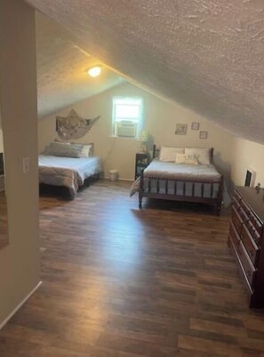 2 bedrooms, free WiFi, bed sheets