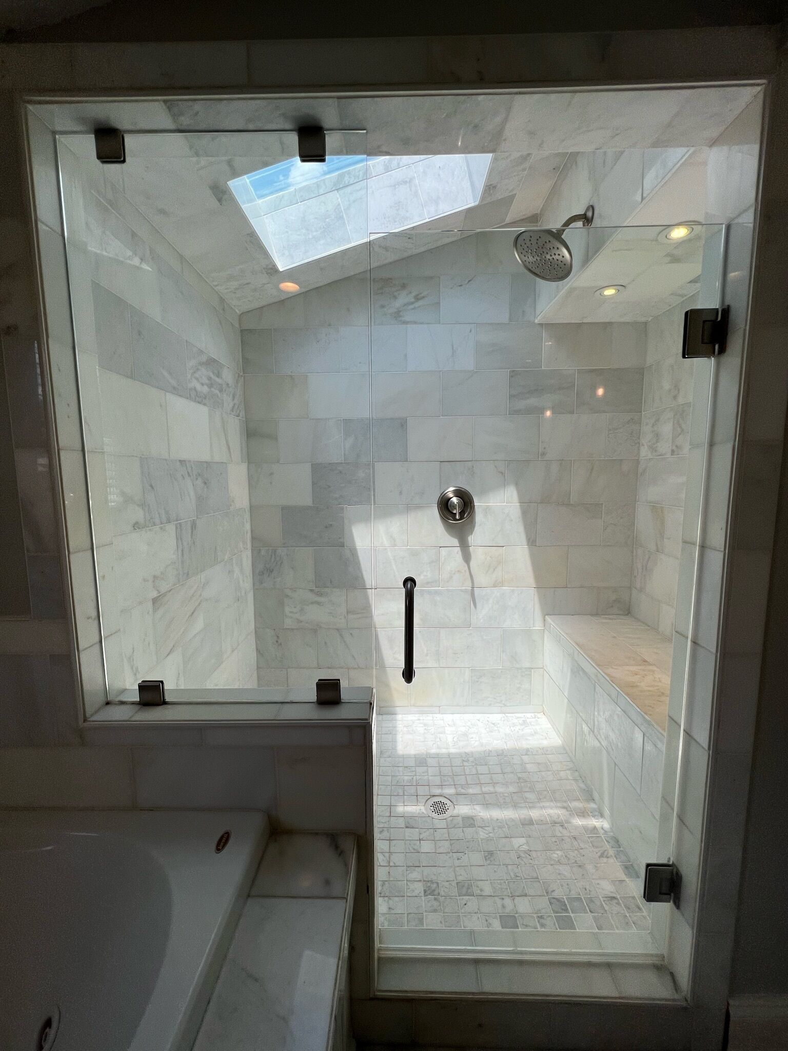 Shower, jetted tub, hair dryer, towels
