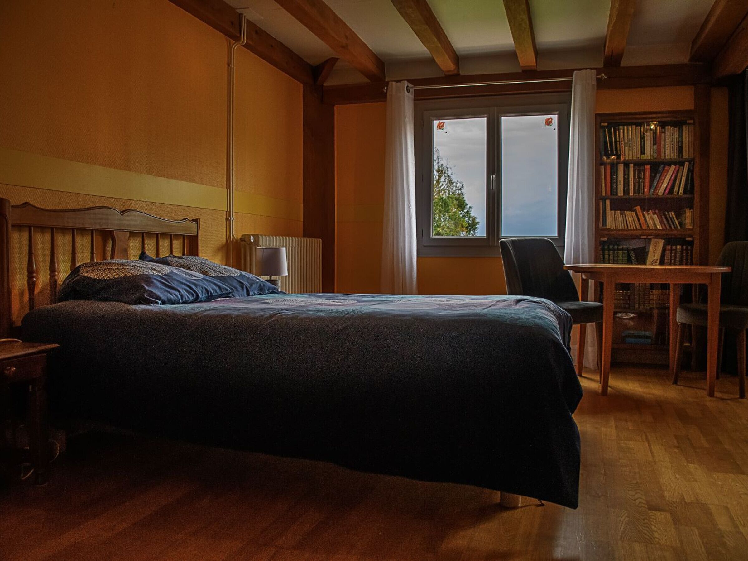 5 bedrooms, free WiFi, bed sheets