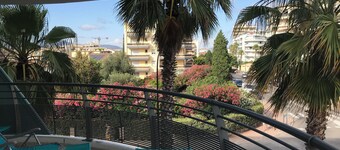 Appt Standing Face à la Mer