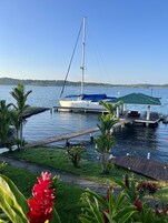 Room, Sea View (muelle privado) | Premium bedding, individually decorated, individually furnished