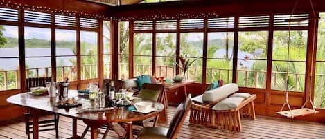 Breakfast, lunch, dinner served; ocean views