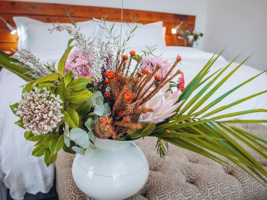 Classic Room, 2 Twin Beds, Garden View | 1 bedroom, minibar, in-room safe, individually decorated