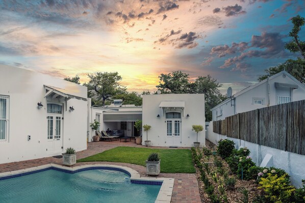 Outdoor pool - Kolonies Tuin (Stellenbosch)