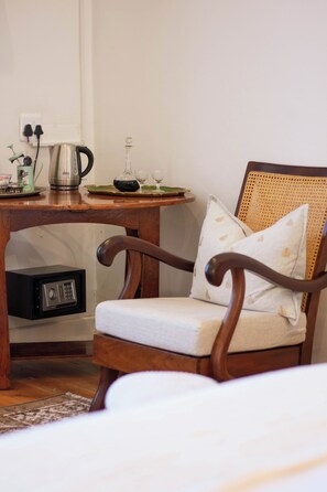 1 bedroom, minibar, in-room safe, individually decorated - Kolonies Tuin (Stellenbosch)