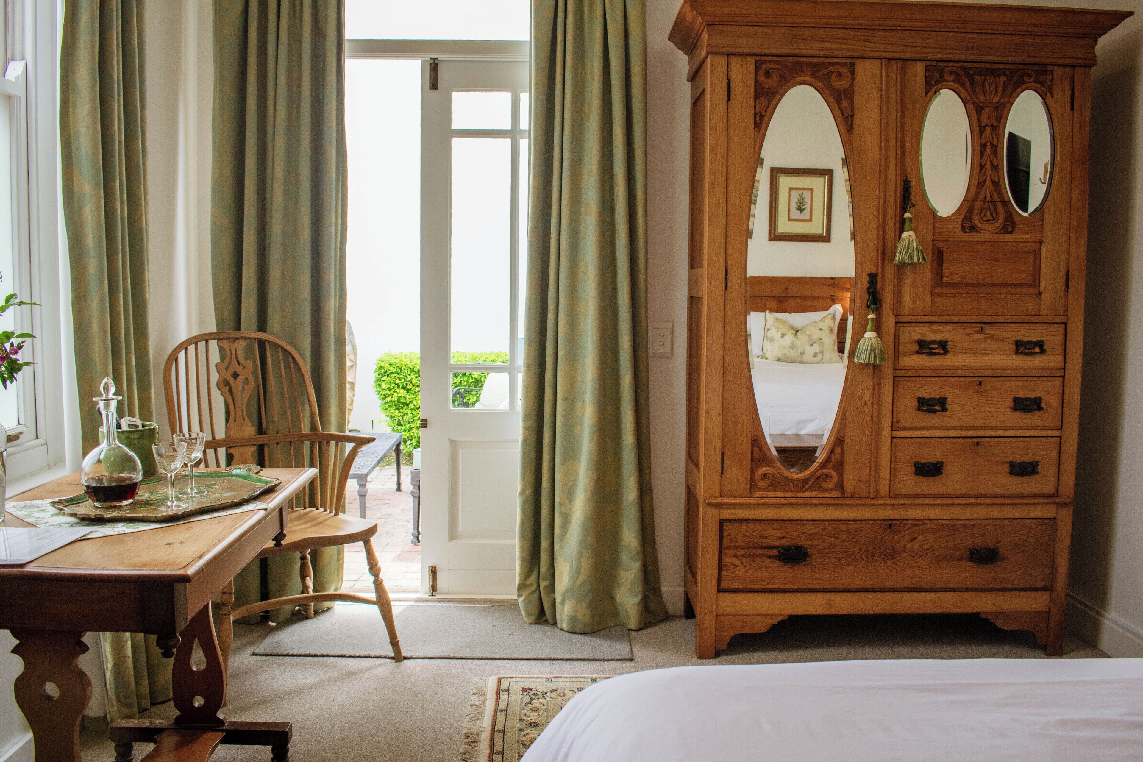 1 bedroom, minibar, in-room safe, individually decorated