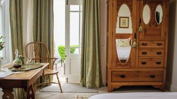 1 bedroom, minibar, in-room safe, individually decorated