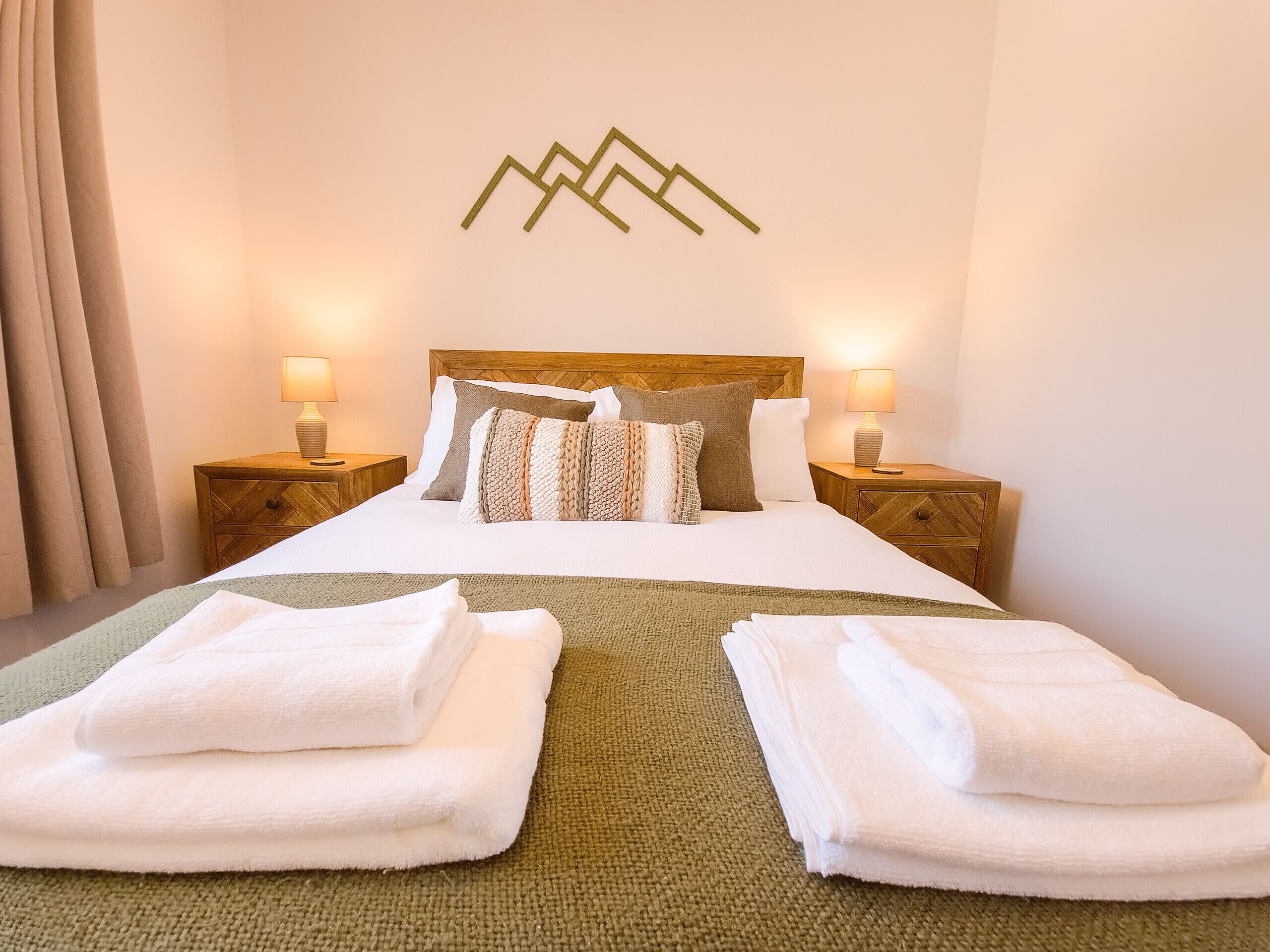 2 soverom, strykejern/-brett, wi-fi (inkludert) og sengetøy