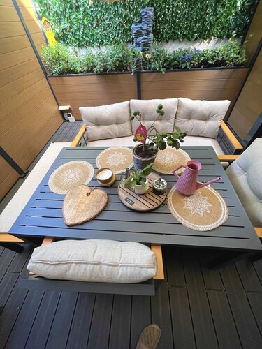 T1/ terrasse /proche centre Lyon