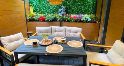 T1/ terrasse /proche centre Lyon