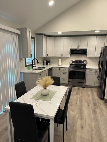 Remodeled 1 Bedroom w/ Additional Sofabed, relaxing  in the Galena Territories