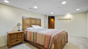 3 bedrooms, free WiFi, bed sheets