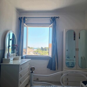 2 quartos, ferros/tábuas de passar roupa, Wi-Fi, roupa de cama