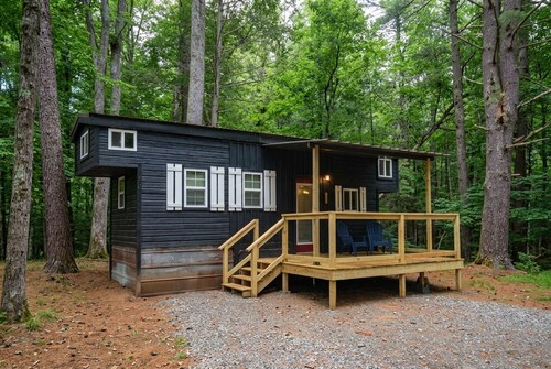 Hedgehog-Mountain Laurel Tiny Home