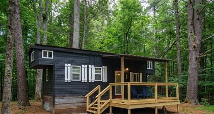 Hedgehog-Mountain Laurel Tiny Home
