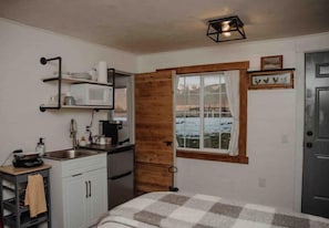 1 bedroom - Country Cottage with woodfired sauna (Saint Ignatius)