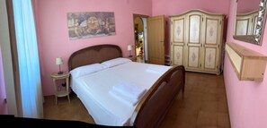2 Schlafzimmer, Zimmersafe, Bügeleisen/Bügelbrett, kostenloses WLAN