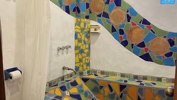 Shower, towels, soap, shampoo