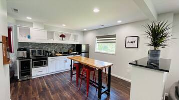 Kitchenette & Dining (Per Local Code - No Range or Stove)