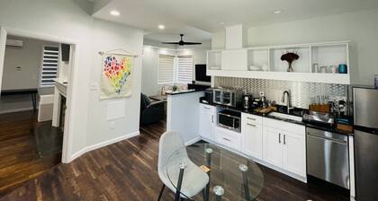 Unit 2_Expansive Luxury Suite for up to 4 Persons