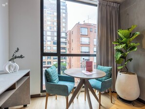 Comfort-Apartment | Wohnbereich | Flachbildfernseher