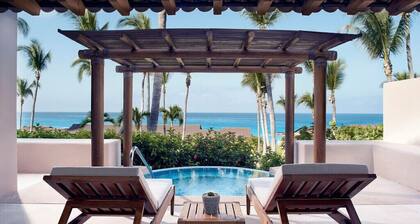 Beautiful 4 bedroom penthouse in 4 seasons Punta Mita Hotel