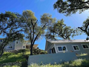 Exterior - Newly Remodeled Wine-Country Retreat (Fallbrook)