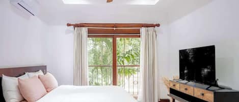 2 habitaciones, tabla de planchar con plancha, cuna de viaje y wifi