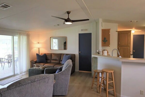 Smart-TV, Stereoanlage