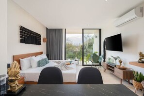 1 chambre, fer et planche à repasser, Wi-Fi, draps fournis
