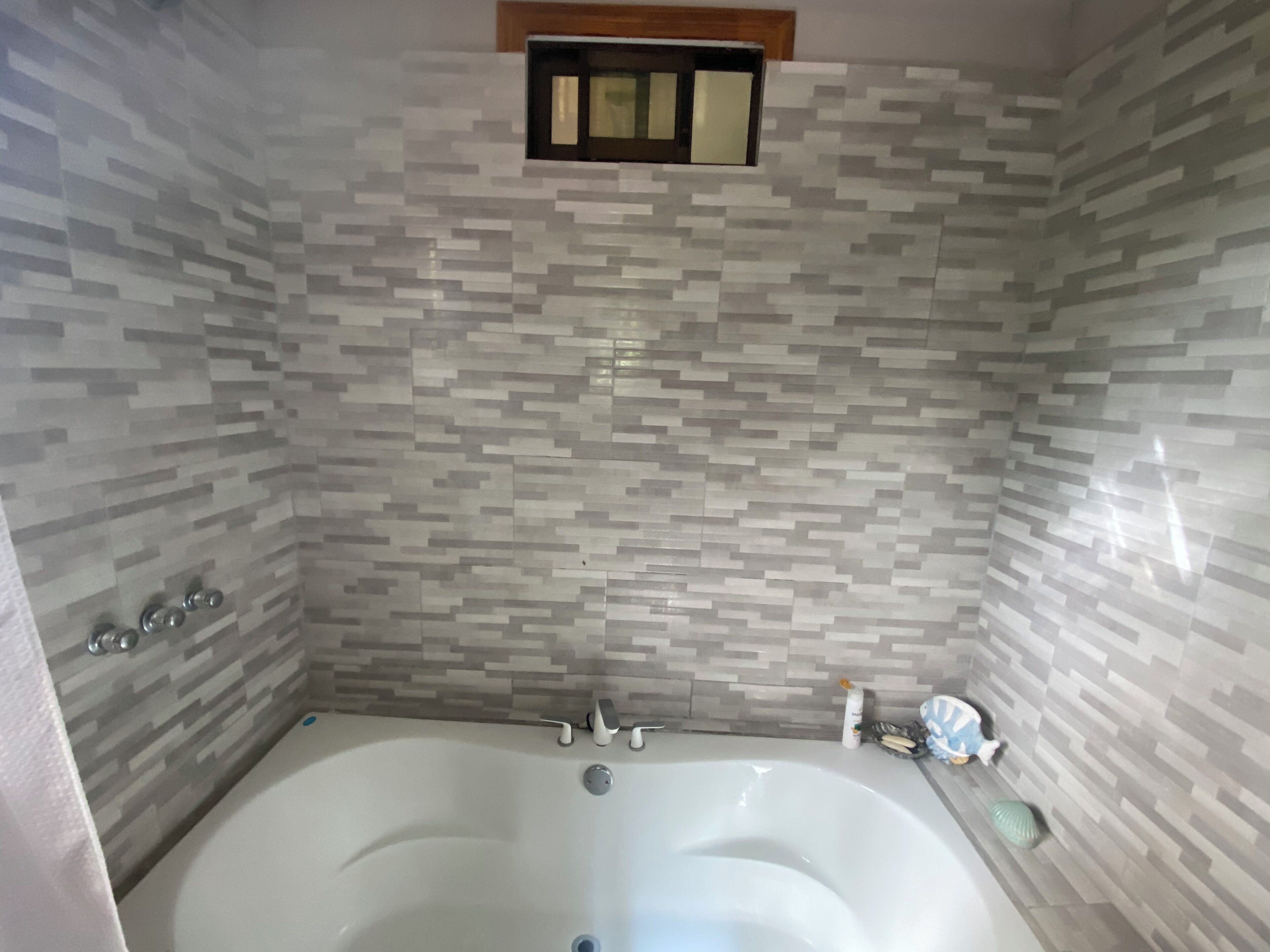 Rumah Deluks, pemandangan laut | Kamar mandi
