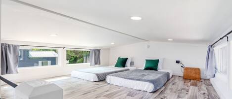 2 chambres, bureau, fer et planche à repasser, Wi-Fi gratuit