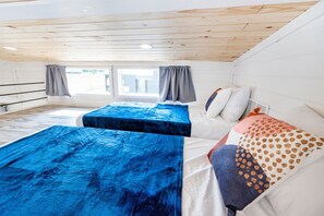 2 Schlafzimmer, Schreibtisch, Bügeleisen/Bügelbrett, kostenloses WLAN