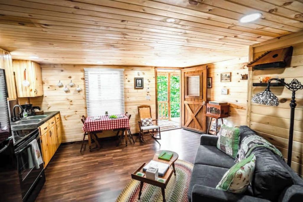 Explore Red River Gorge, The Deer Run