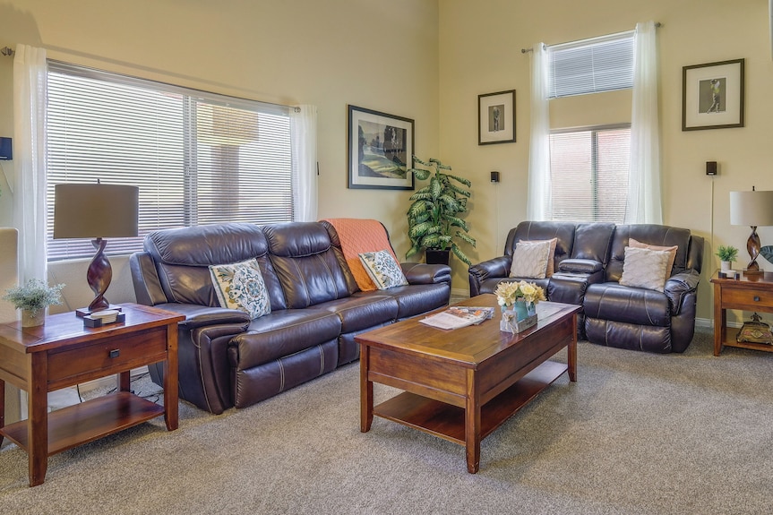 Mesquite Condo W/ Community Pool & Hot Tub! - Mesquite