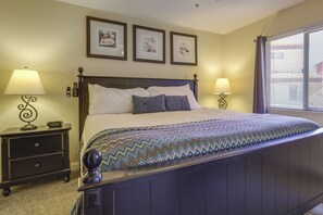 3 bedrooms, iron/ironing board, WiFi, bed sheets - Mesquite Condo w/ Community Pool & Hot Tub! (Mesquite)