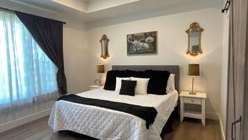 3 chambres, fer et planche à repasser, Wi-Fi, draps fournis