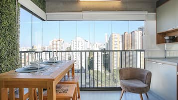 Apartemen Deluks | Tempat makan